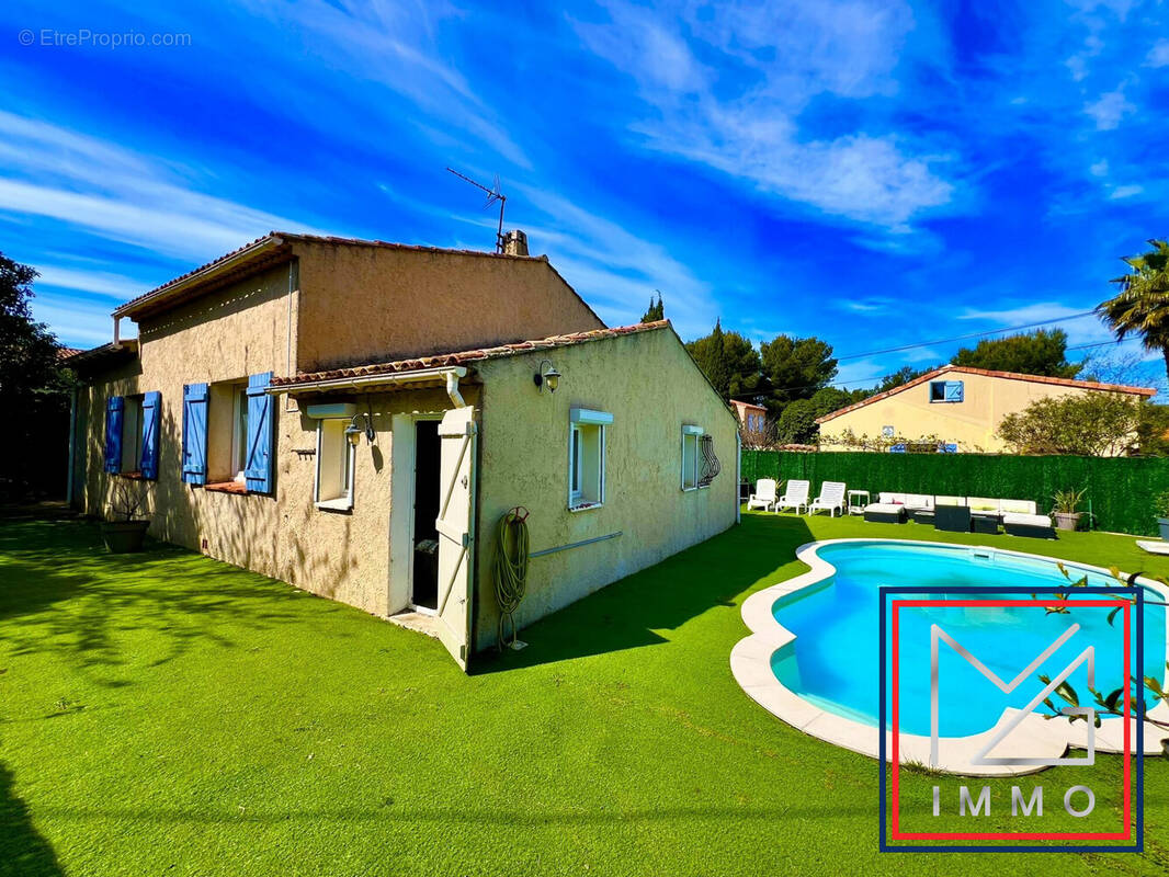 Maison à SIX-FOURS-LES-PLAGES