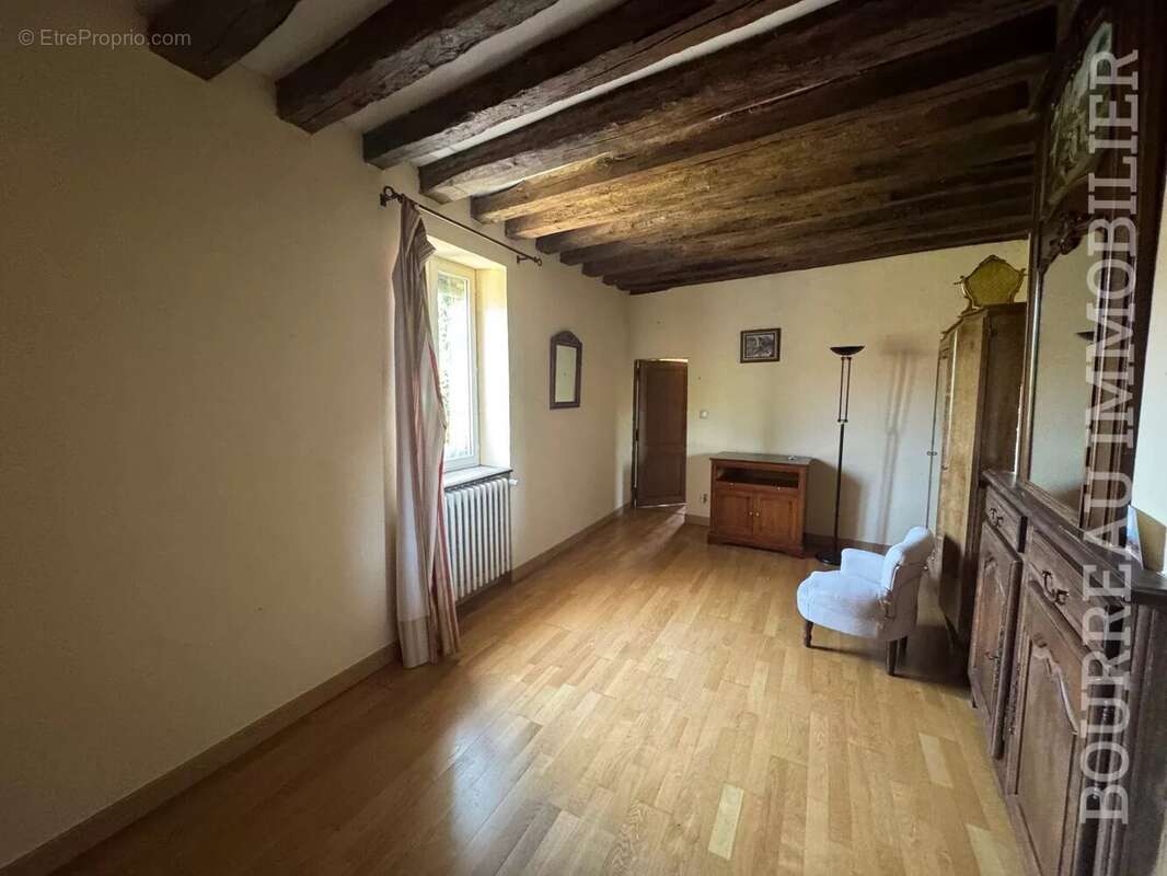 Appartement à ARMEAU