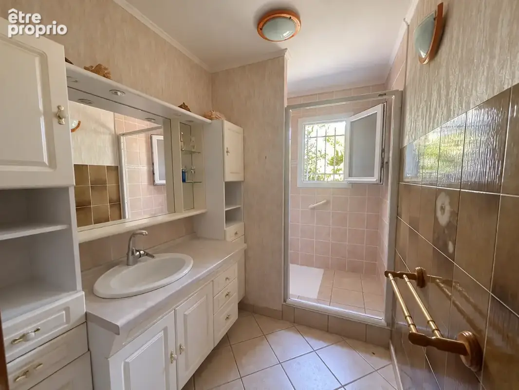 GUILHERAND-GRANGES   Maison de plain-pied 88 m2 avec garage sur terrain de 365 m2 - photo 14
