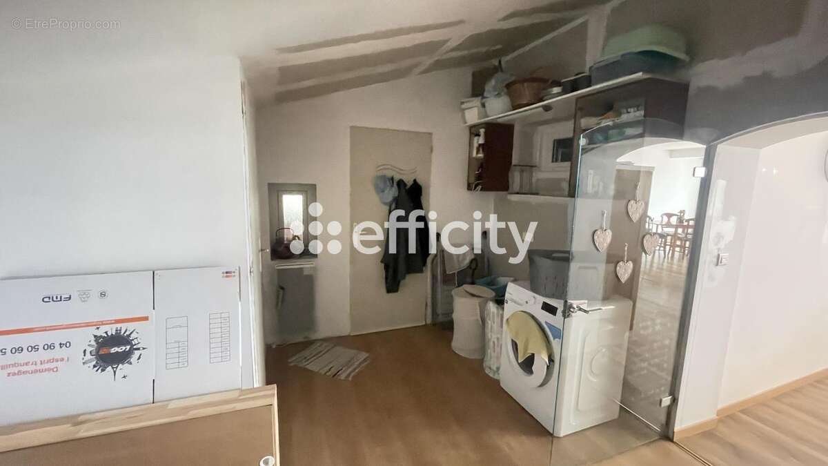 Maison 110 m² à Gargas  - photo 14