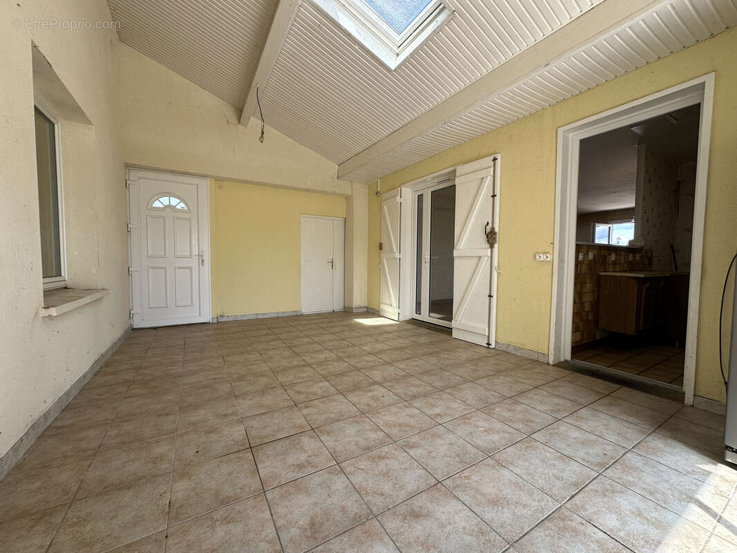 Maison à BONNES