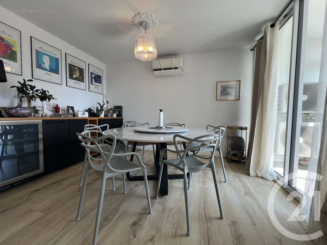 Appartement 106 m² à San-Martino-Di-Lota  - photo 8