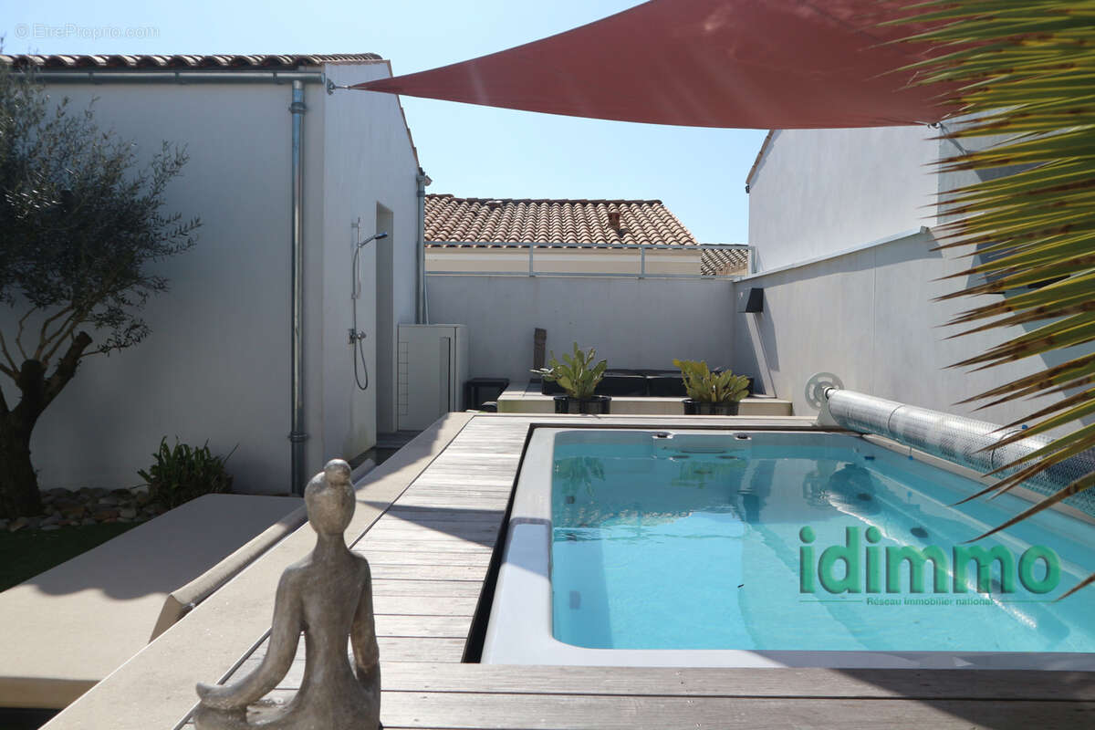 Maison à LA ROCHELLE