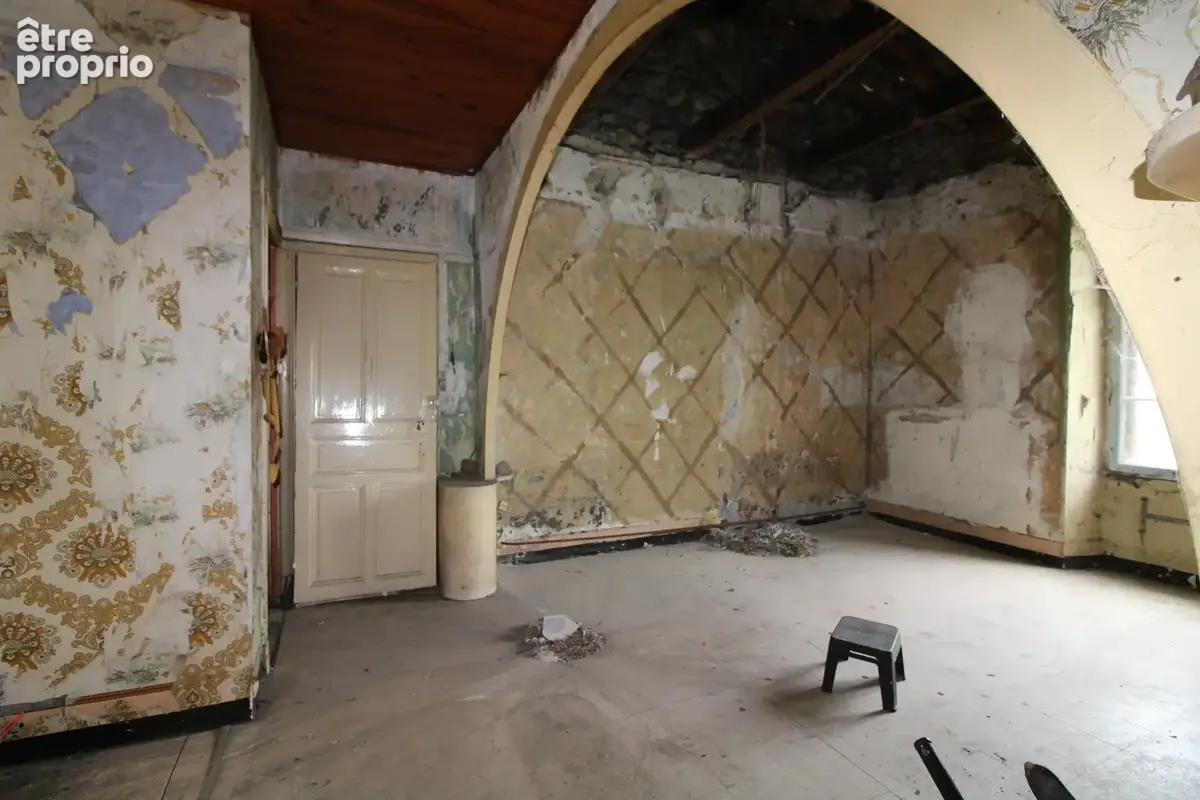 Maison de caractere d'un volume 333 m2  + dependance 86 m2. - photo 61