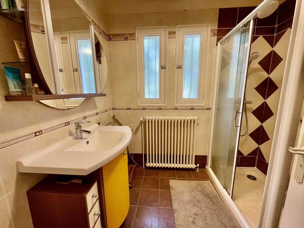 Maison à LA LONDE-LES-MAURES