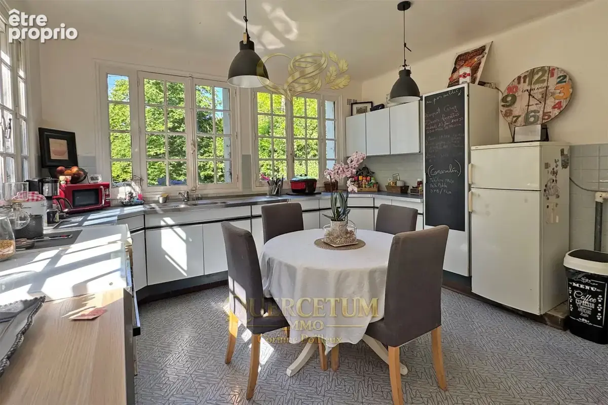 'FRENE LIBRE' : Maison individuelle 165 m2 avec 2 pièces 51 m2 accolé - terrain 2000 m2 - MAULE - photo 2