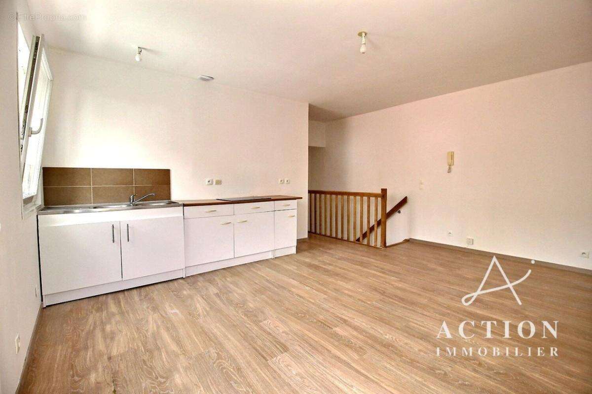 Appartement on pose ses meubles coeur de LANNOY - Balcon - Parking - Sécurisé - photo 3
