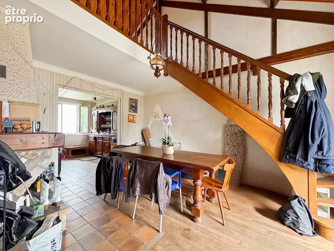 Maison à Etrechy avec sous-sol total et possibilité 2/3 chambres - photo 2