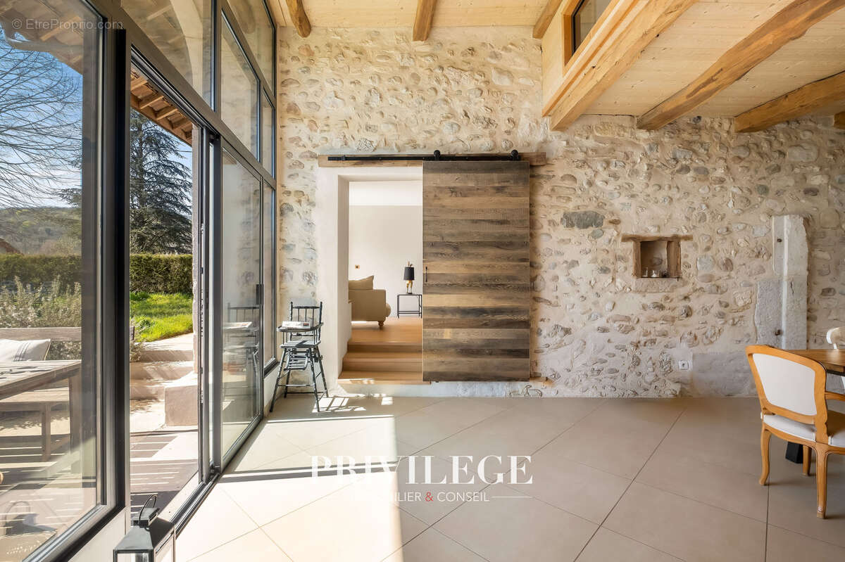 Maison à BELLEY