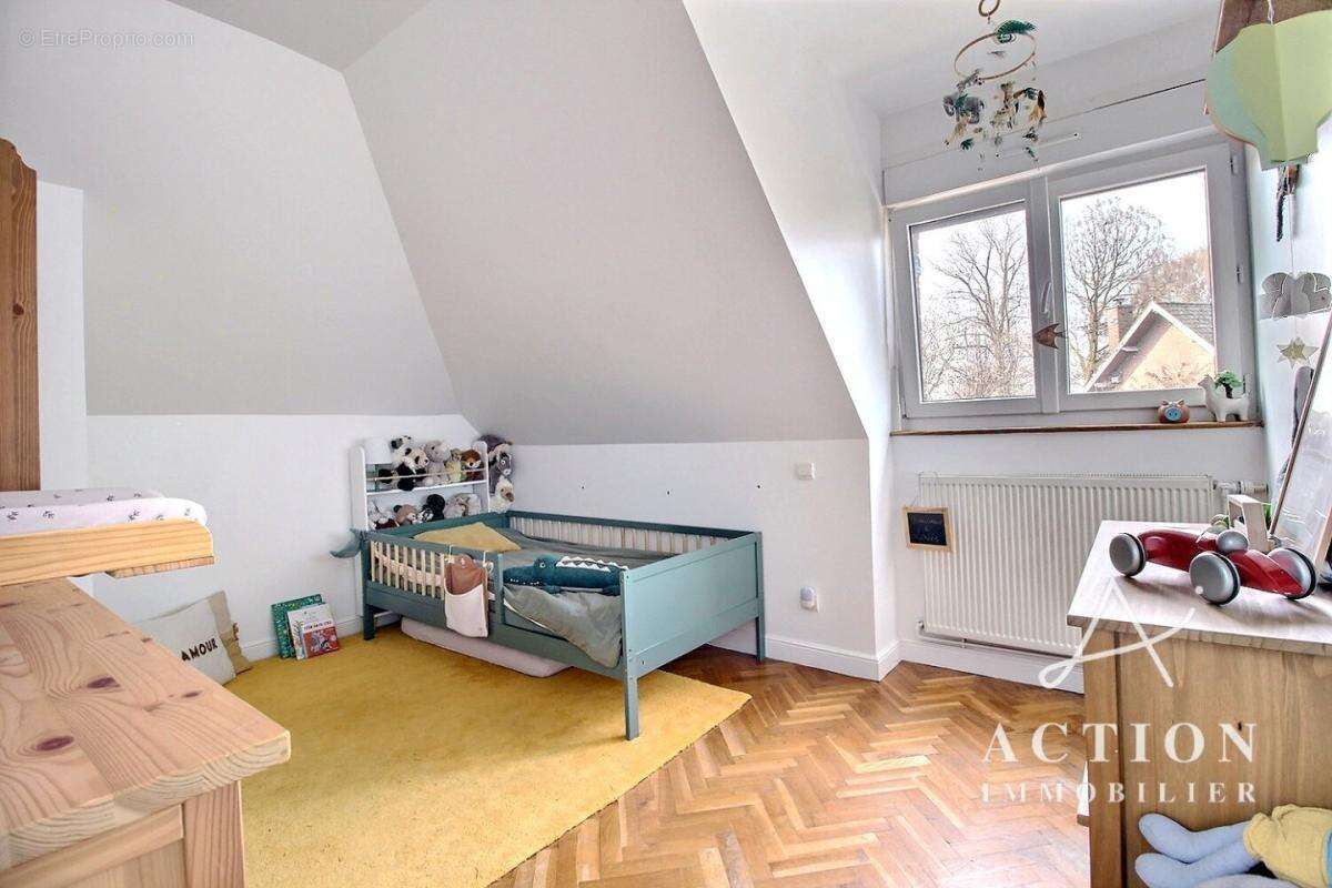 Maison à LYS-LEZ-LANNOY