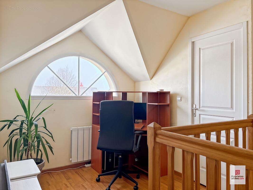 Maison à SABLE-SUR-SARTHE