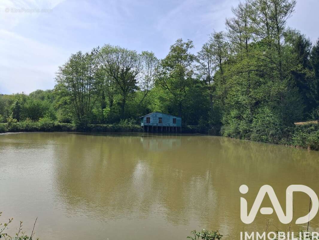 Photo 2 - Terrain à LA CHAPELLE-SAINT-FRAY