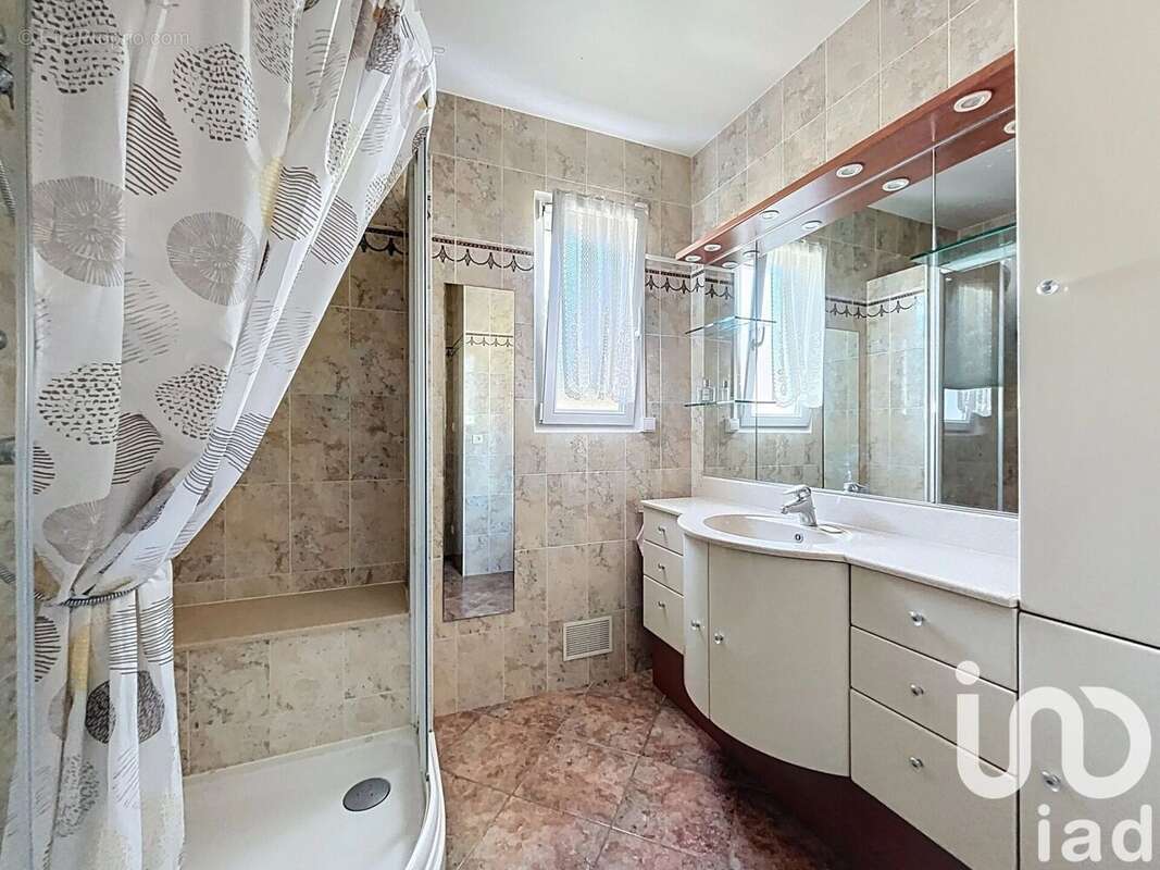 Photo 7 - Maison à VERT-SAINT-DENIS