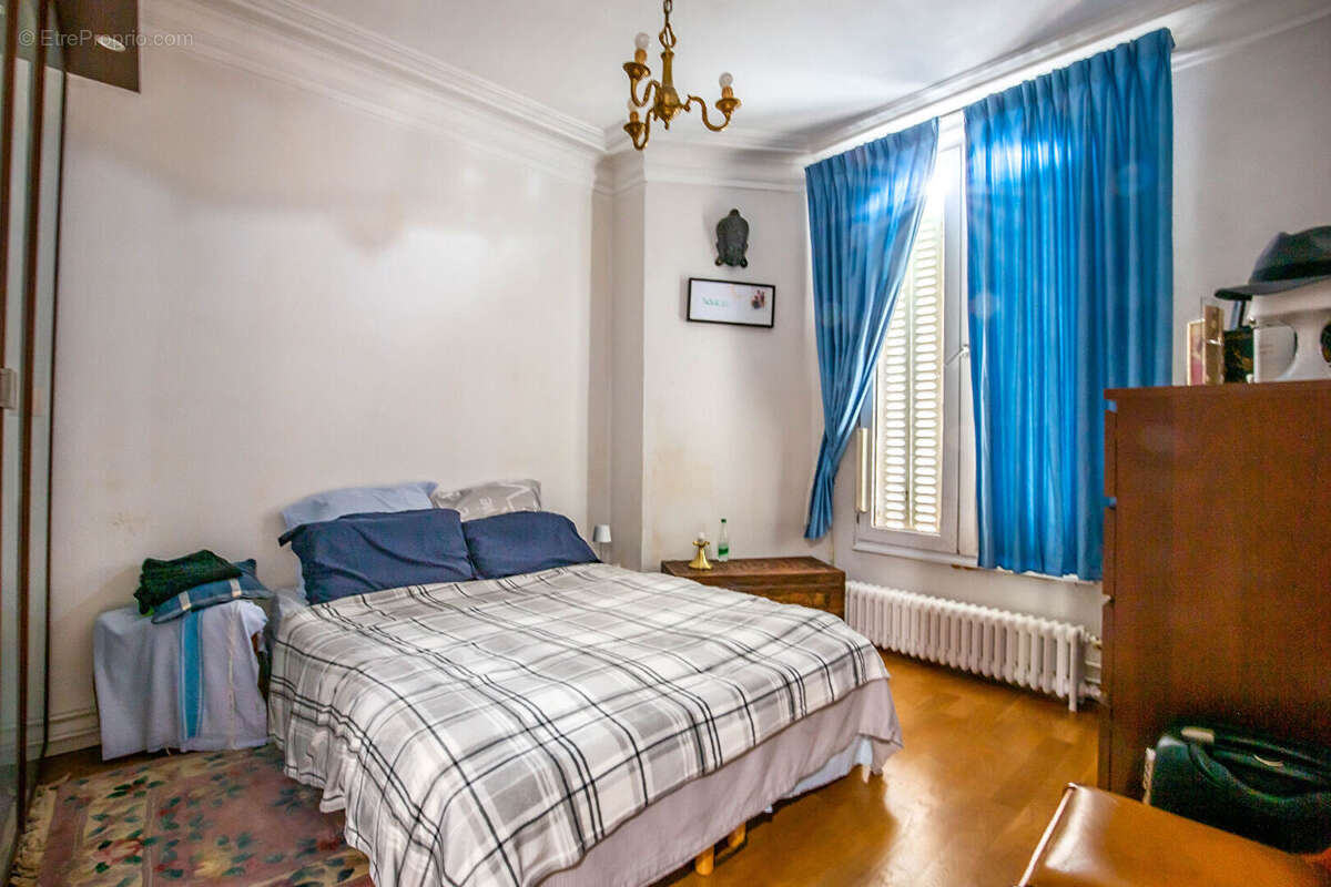 Appartement à SAINT-MANDE