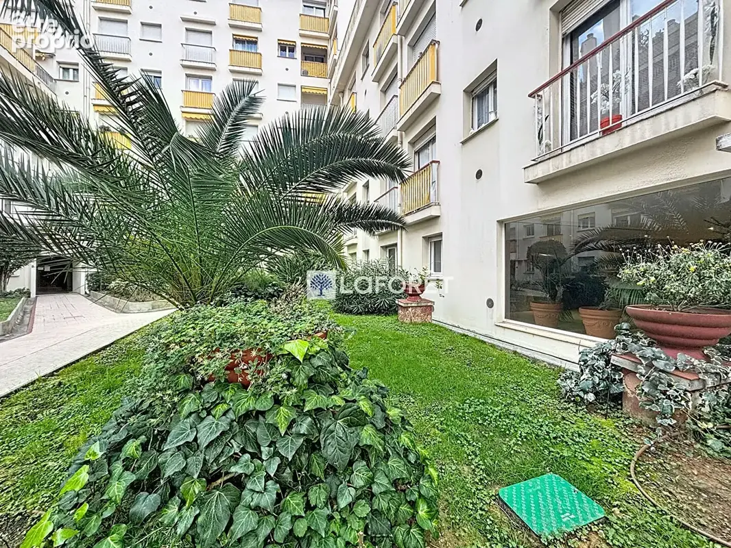 Photo Appartement à Menton au prix de 180 000€
