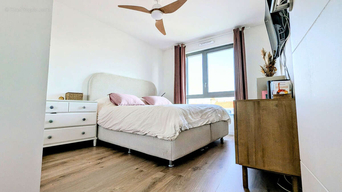 Appartement Saint Denis 4 pièce(s) 80.45 m2 - photo 7
