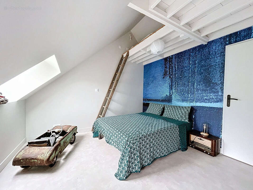 Maison à MINIAC-MORVAN