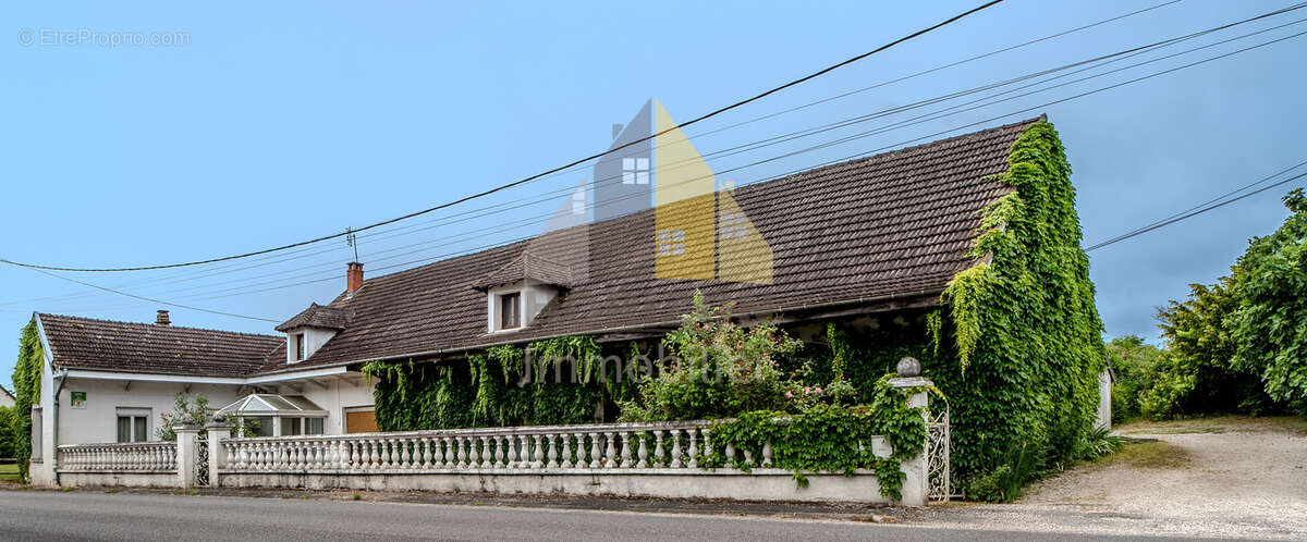 Maison à RELANS