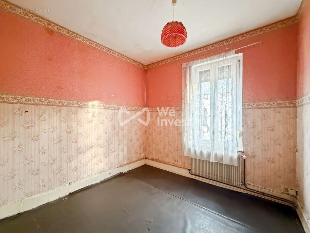 Maison à VILLERS-SEMEUSE