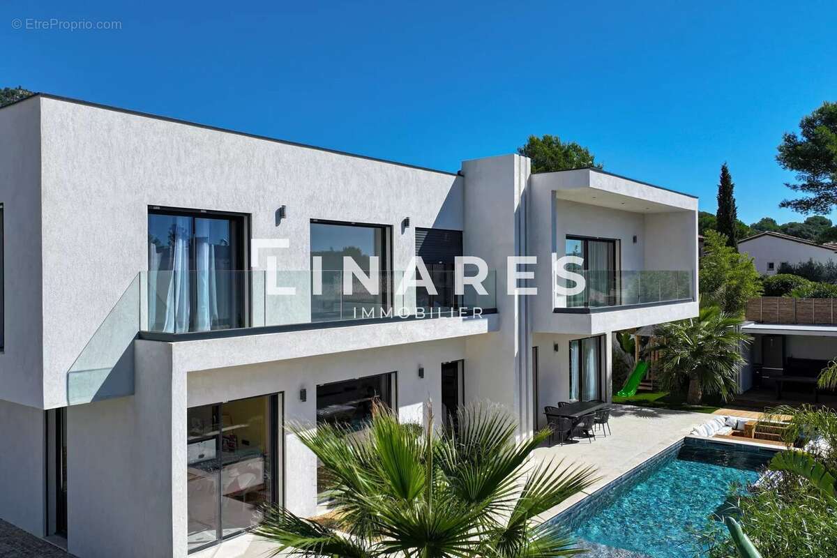 Maison à MARSEILLE-11E