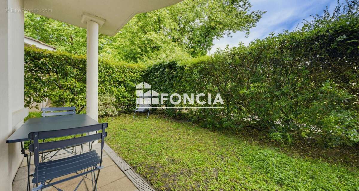 Appartement à VILLENAVE-D'ORNON
