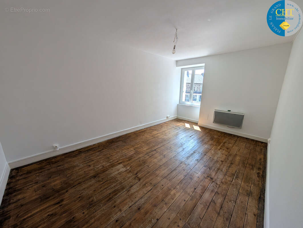 Maison de bourg en centre-ville de plélan-le-grand (35380) avec cht immobilier - photo 5