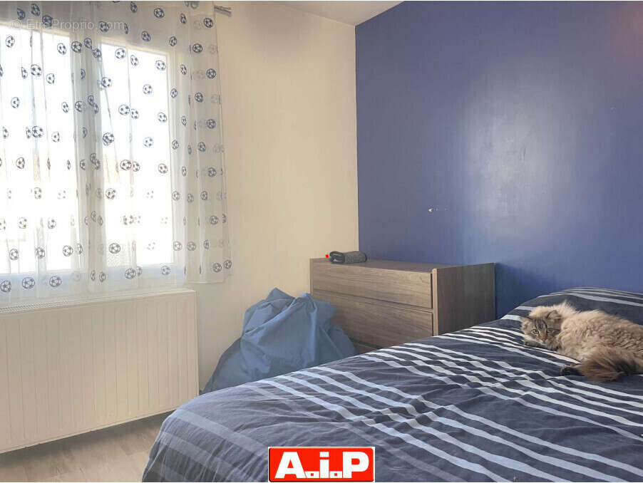 Maison à SAINT-PIERRE-DU-CHEMIN