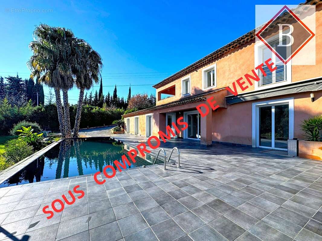Maison à CAGNES-SUR-MER