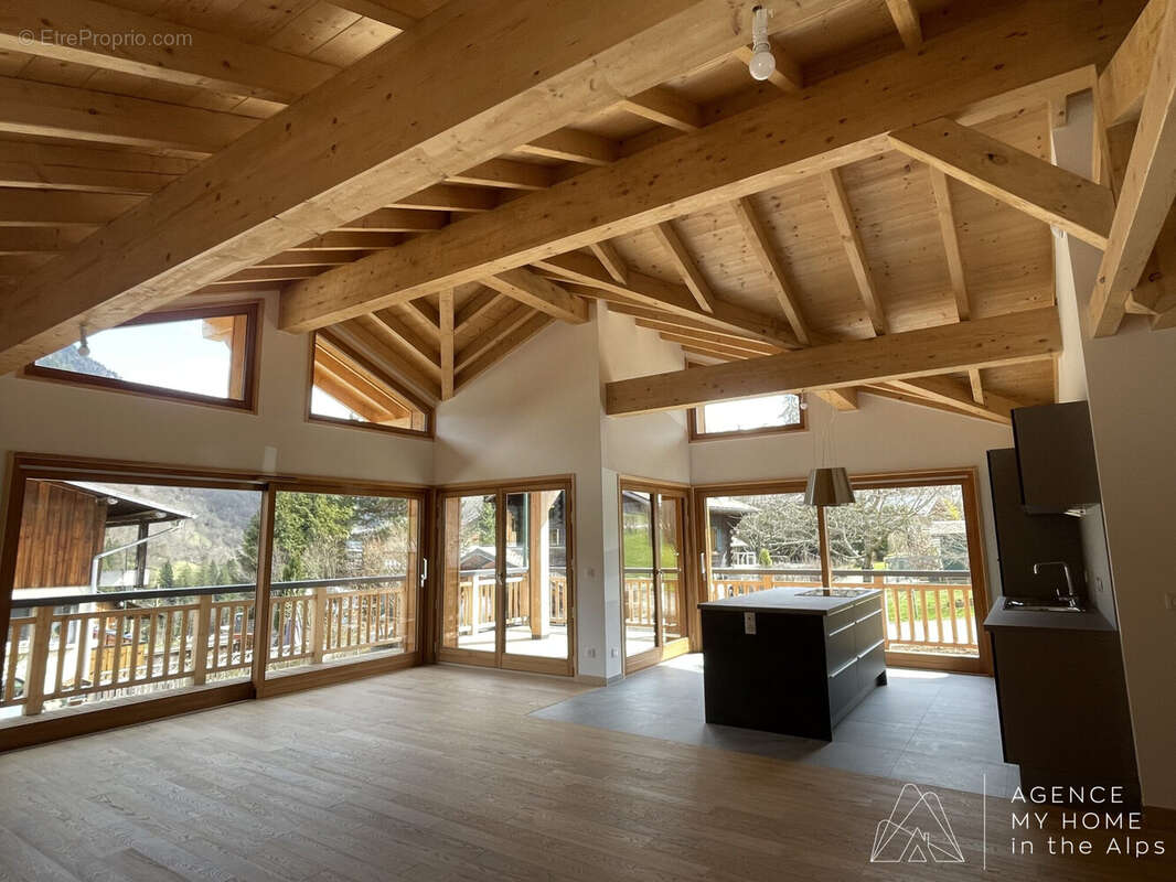 Maison à ESSERT-ROMAND