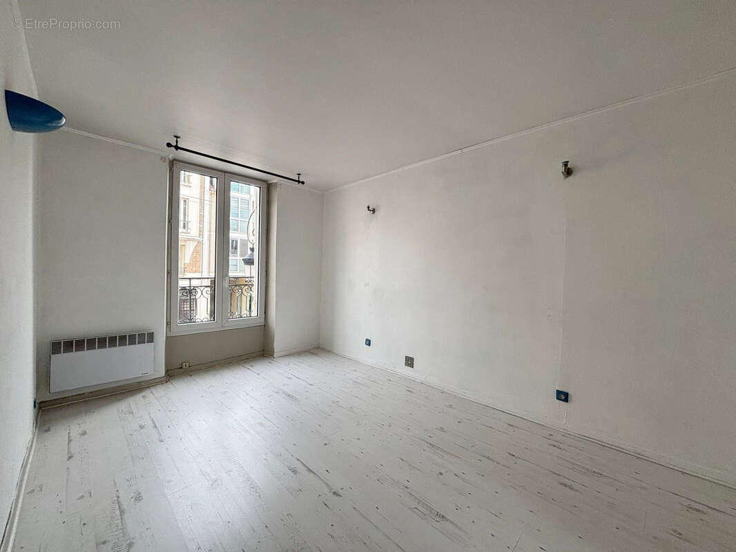 Appartement à SAINT-MAUR-DES-FOSSES