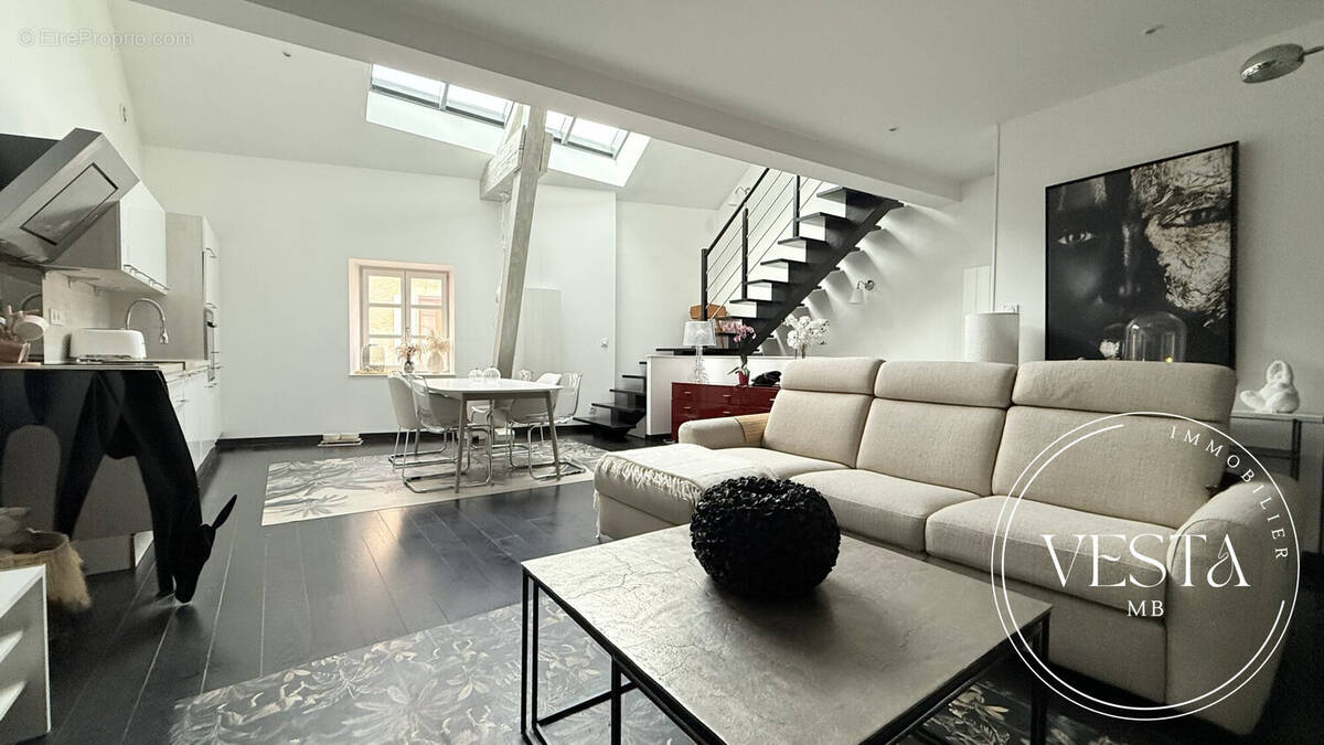 Appartement à FONTAINE-LES-DIJON