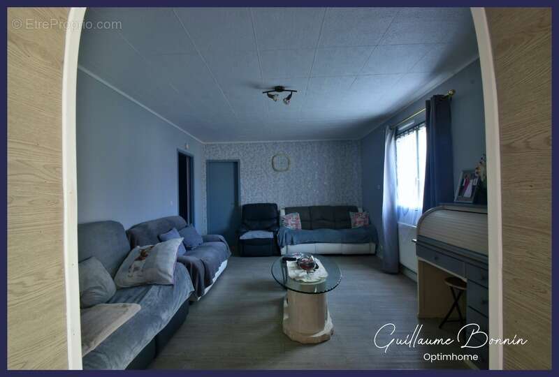 Maison à MARIGNY-BRIZAY