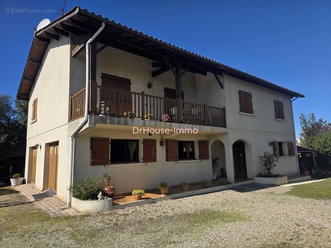 Maison à MERIGNAC