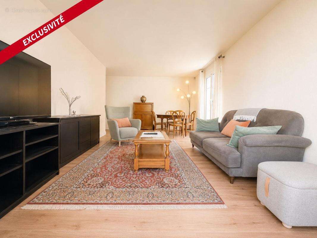 Appartement à MAGNY-LE-HONGRE