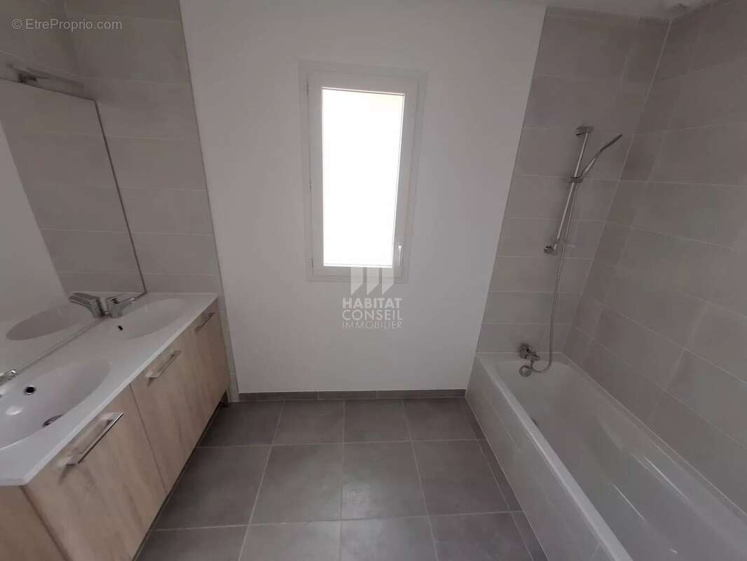 Appartement à LES ABRETS