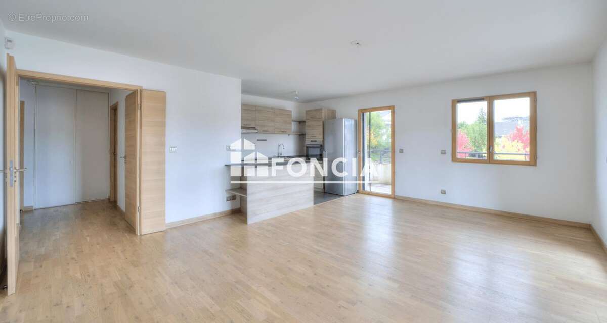 Appartement à DIVONNE-LES-BAINS