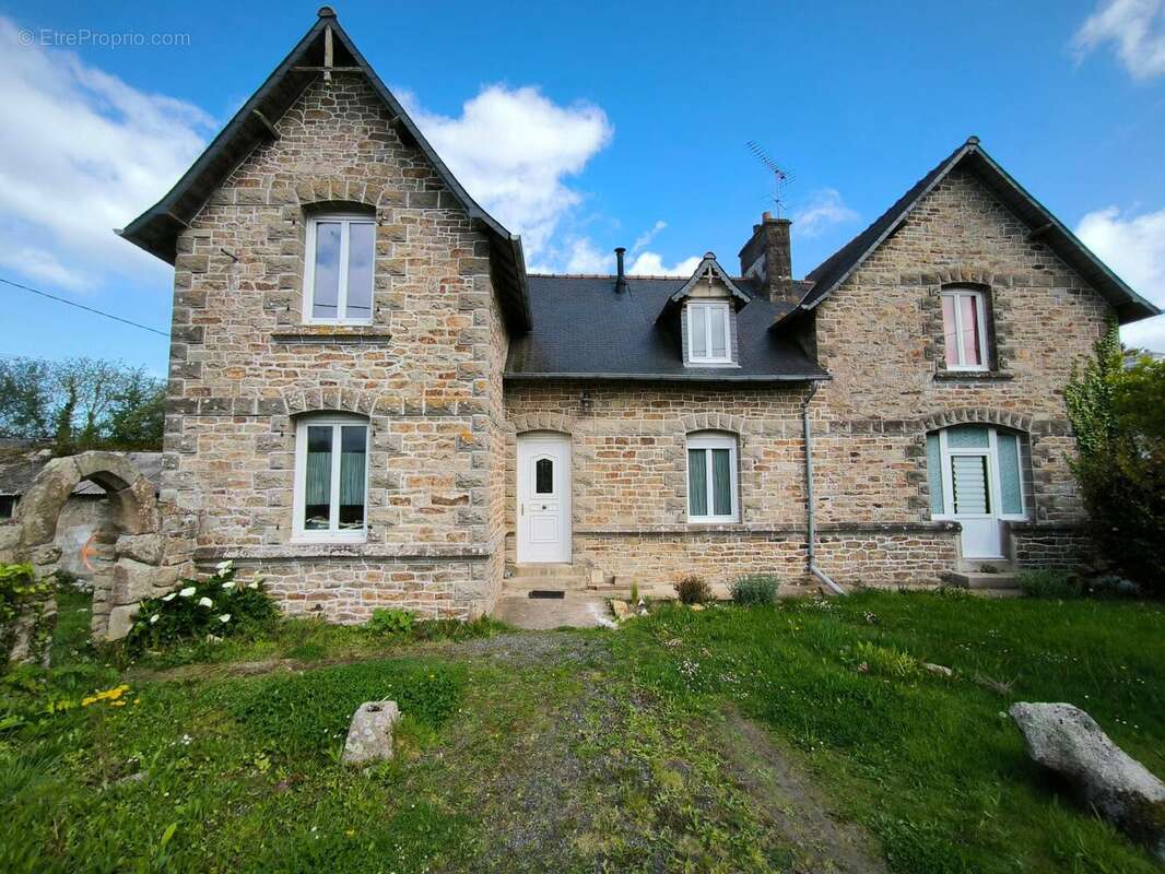 Photo 2 - Maison à PLOUMILLIAU