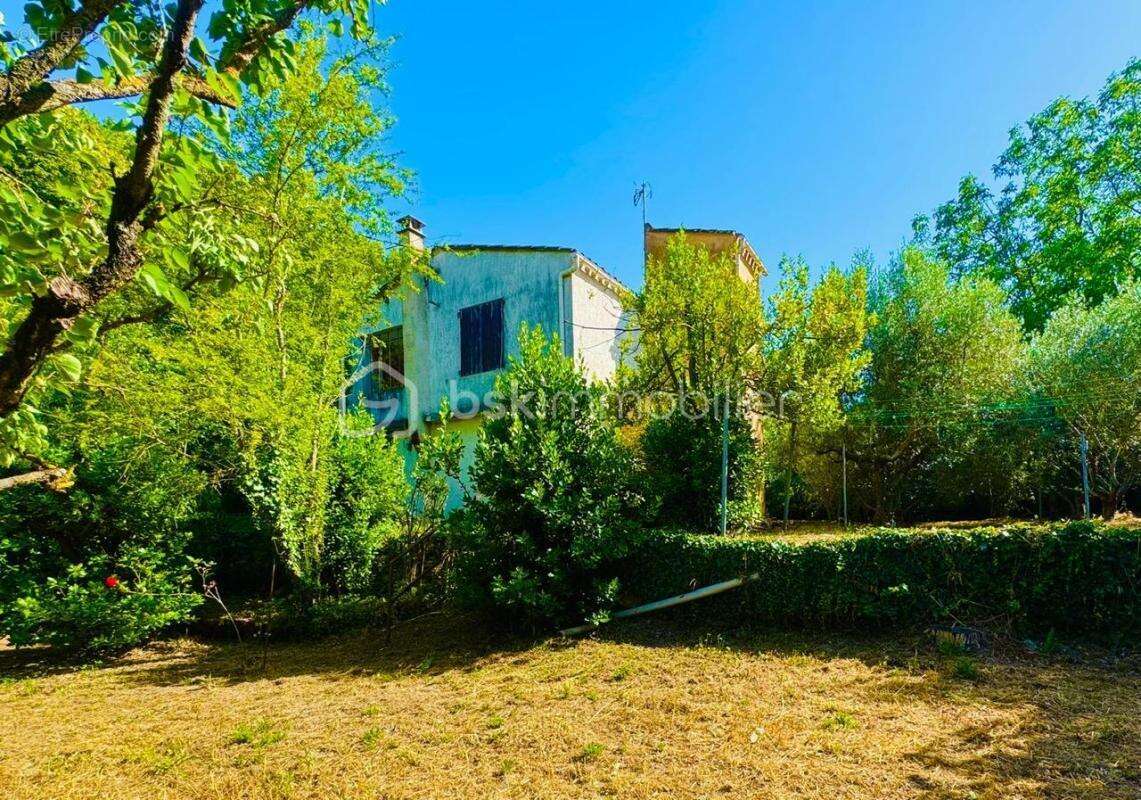 maison à rénover sur Celony - photo 6