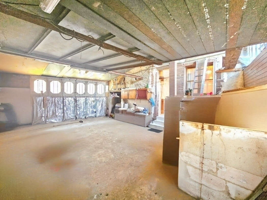 Maison à LONGNY-AU-PERCHE