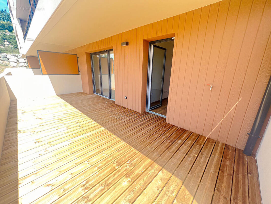 Appartement à ESCALQUENS