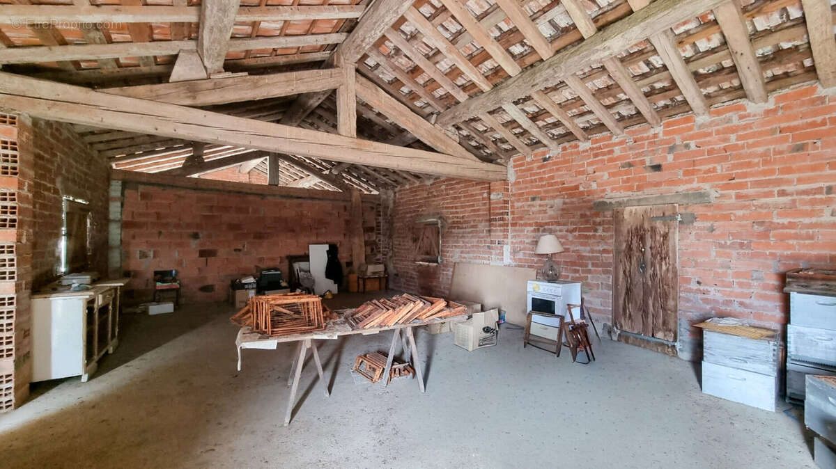 20260219131659 - Maison à LA COURTETE