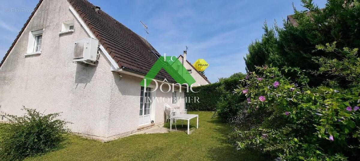 Maison à BORNEL
