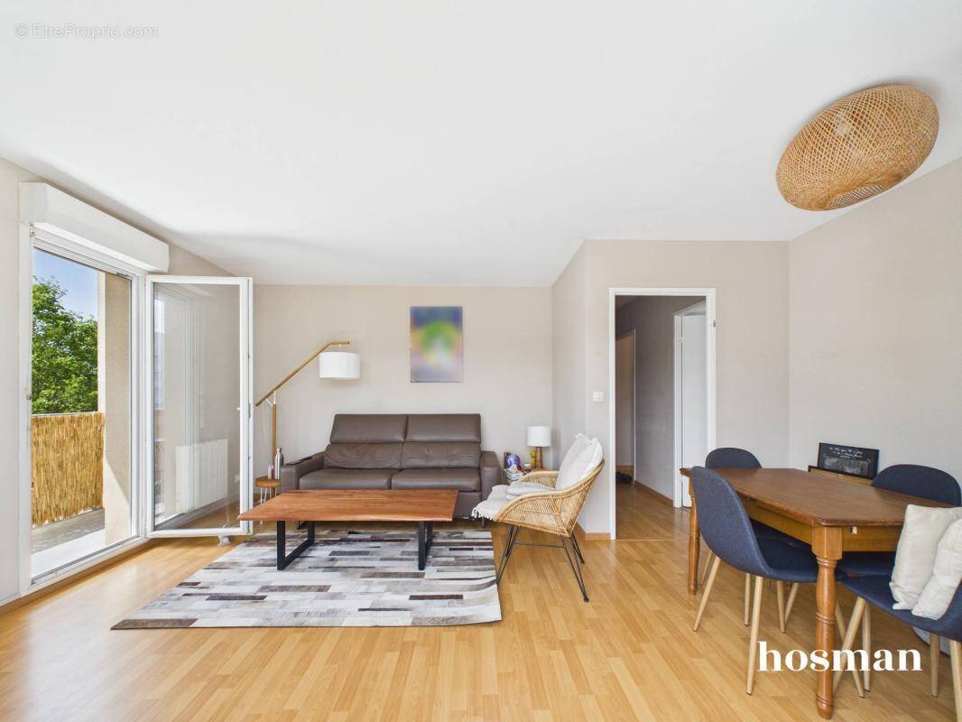 Appartement à SAINT-SEBASTIEN-SUR-LOIRE
