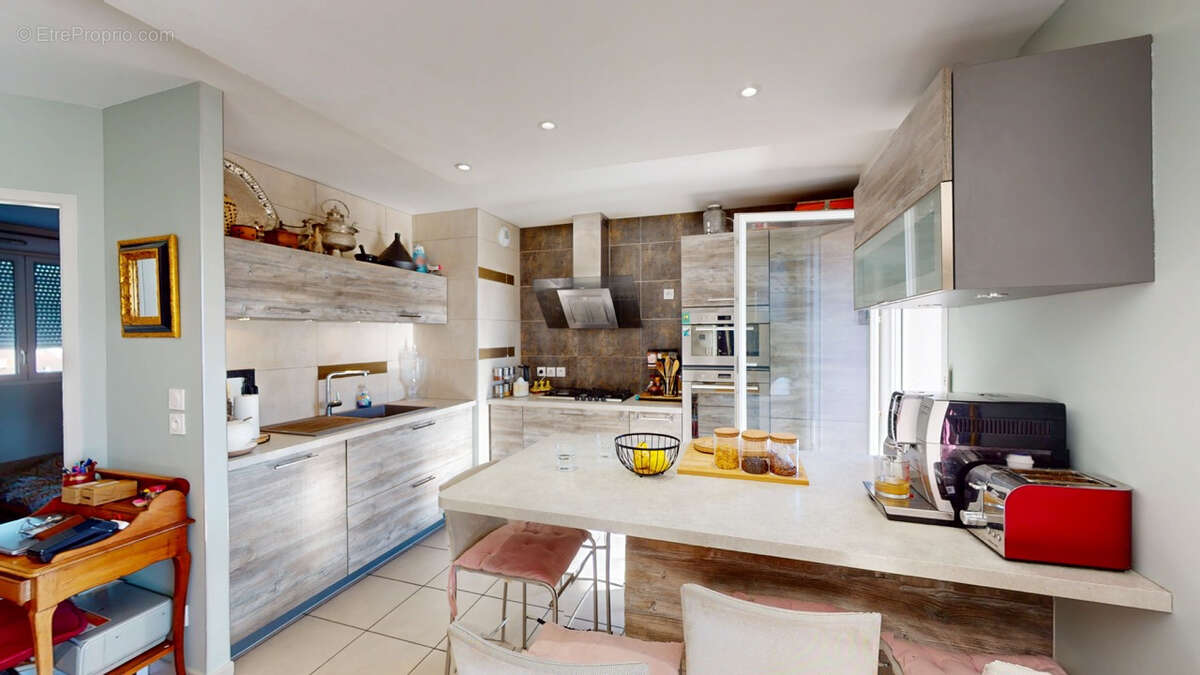 Appartement à ECHIROLLES