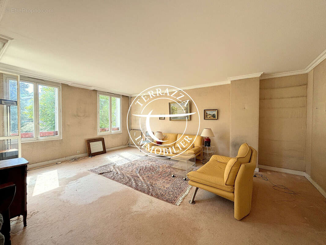 Appartement à LOUVECIENNES