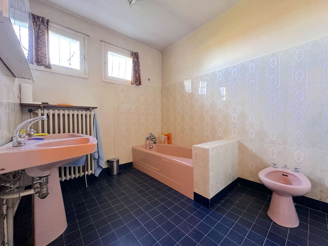 Maison à CHATELLERAULT