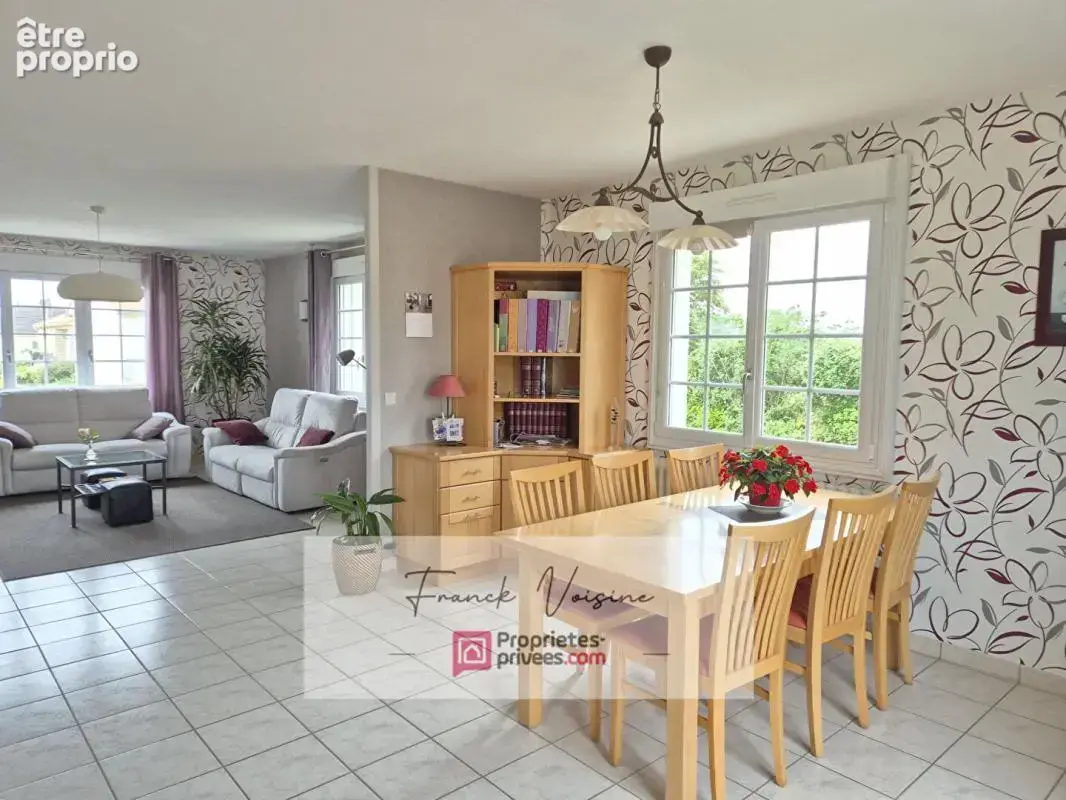 A VENDRE au Boupère, maison de 135 m2 avec 3 chambres et 1 bureau sur une parcelle de 745 m2 - photo 9