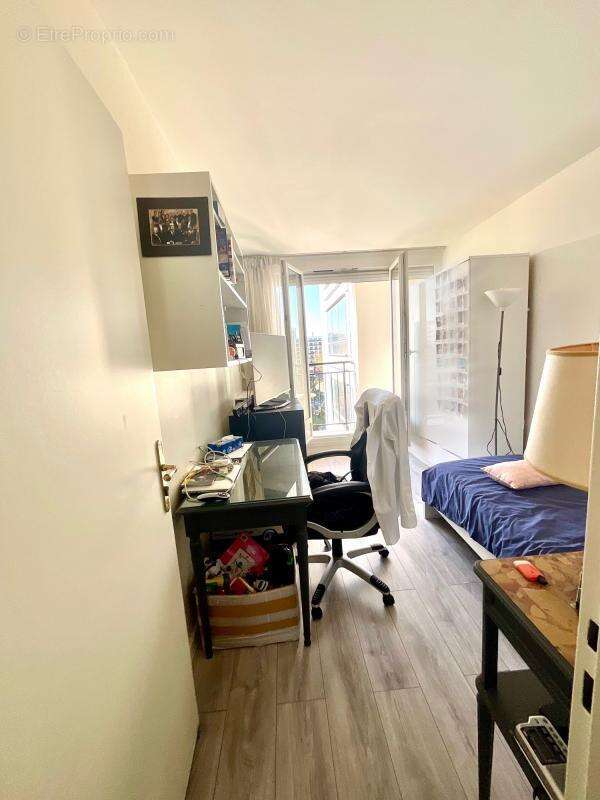 Appartement à MONTROUGE