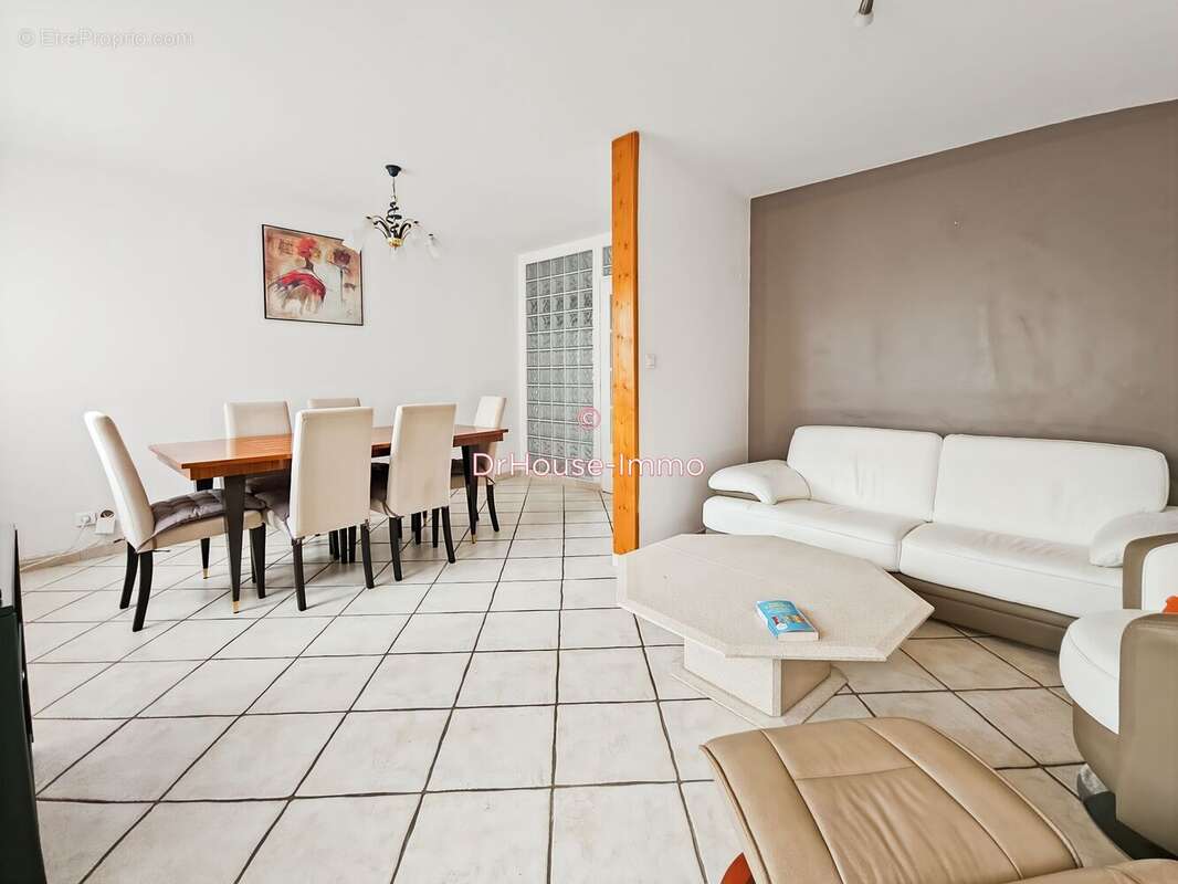 Appartement à FIRMINY