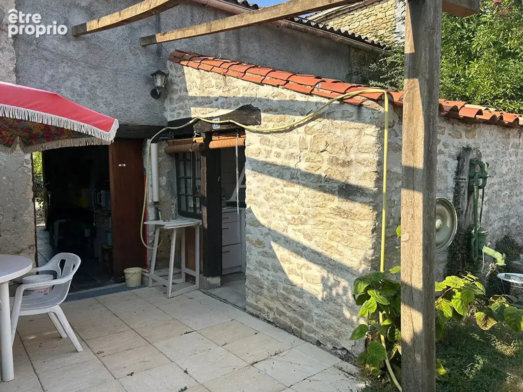 Dépendance à  La Taillée - photo 7